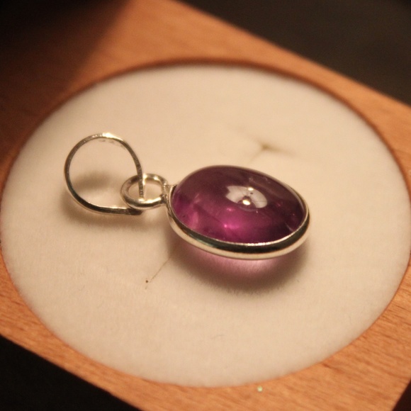 **NEW** Amethyst Pendant February Birthstone - Picture 5 of 7